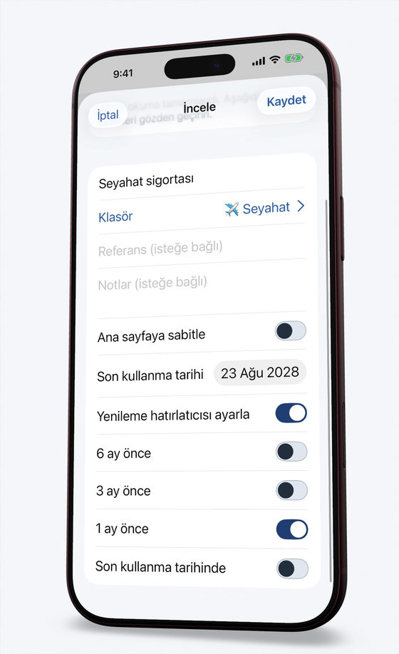 Yenilemeler ekranı süresi dolmak üzere olan bir pasaportu bildiriyor